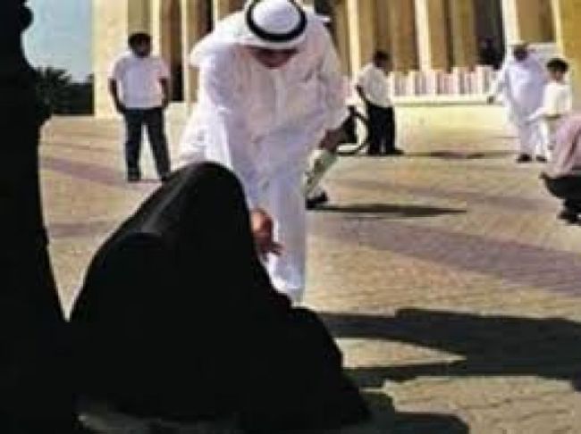 القبض على سيدة يمنية في مسجد بالسعودية