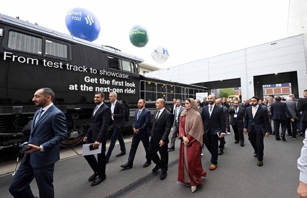 «طرق دبي» تعرض تجربتها في التحول للنقل الجماعي في«إينو ترانس 2024»