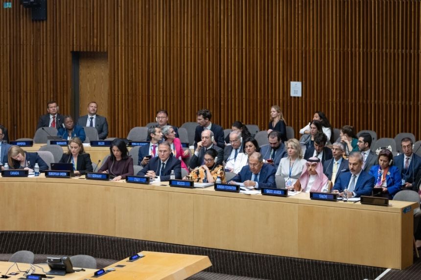 وزير الخارجية: موقف مؤسسات دولية من الكارثة في فلسطين نال من شرعيتها