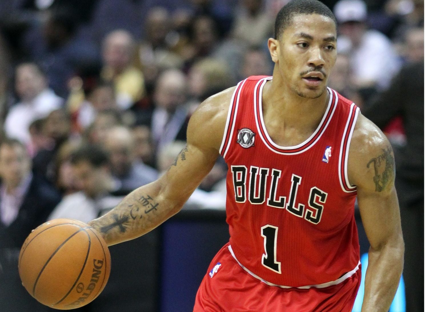 الامارات | نجم السلة الأميركية ديريك روز يودع ملاعب الـ "NBA"