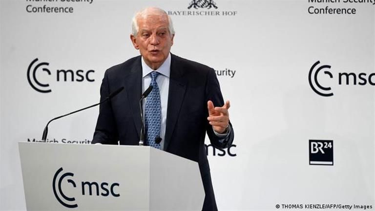 وزيب بوريل: 200 ألف لبناني على الطرق للهروب من الهجمات الإسرائيلية