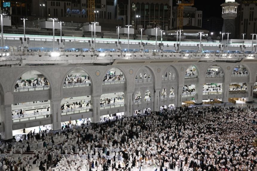 هوية البيت العتيق.. الرواق السعودي نقلة معمارية كبرى للمسجد الحرام
