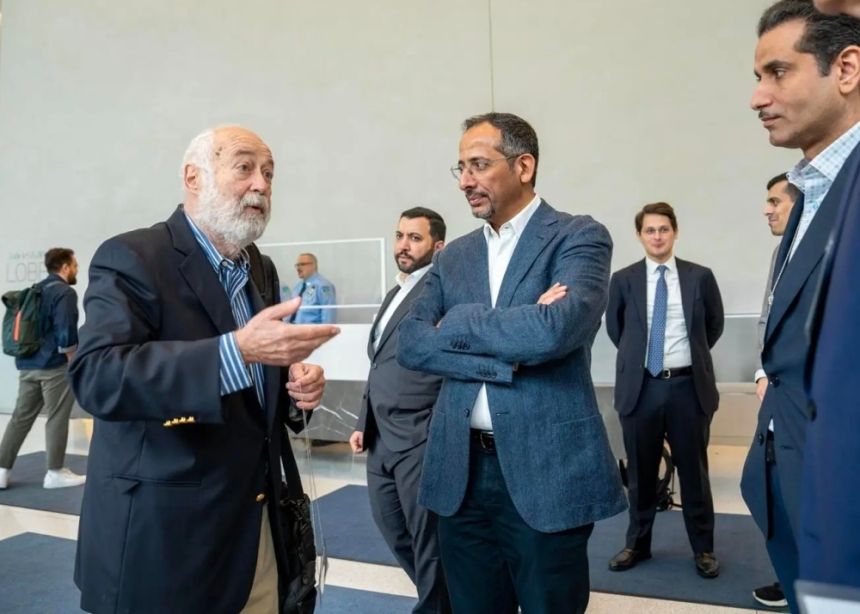 جامعة كولومبيا الأمريكية.. الخريف يستعرض التحول في الصناعة والتعدين بالمملكة