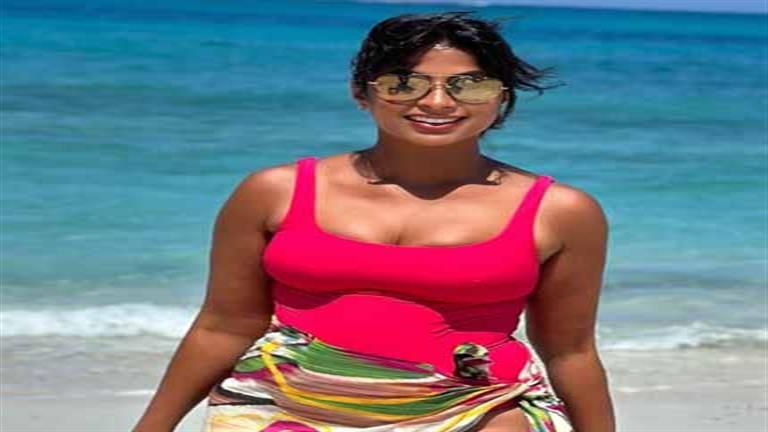 باليورو.. تعرف على سعر فستان روبي في أحدث ظهور لها