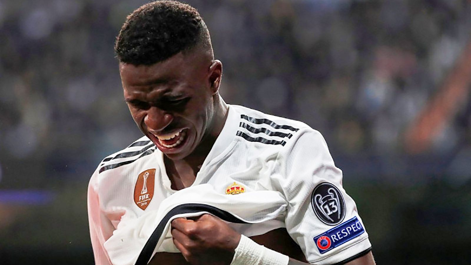 الامارات | فينيسيوس يحصل على حقه بالمحاكم.. الاعتداء على لاعب ريال مدريد "جريمتين"!