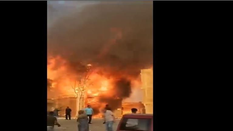 بدأ بـ "شرز" وانتهى بـ 10 آلاف متر مُدمرة.. تحقيقات النيابة في حريق لوكيشن "الحب كله"