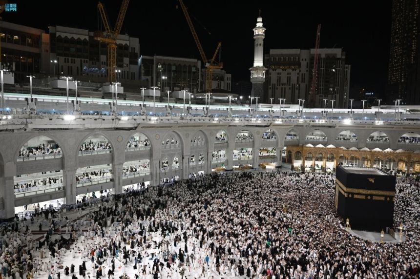 هوية البيت العتيق.. الرواق السعودي نقلة معمارية كبرى للمسجد الحرام