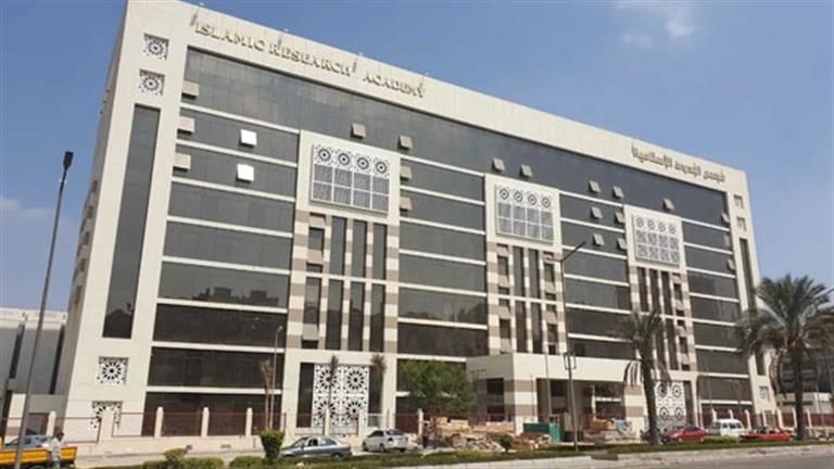 "البحوث الإسلامية" يطلق حملة "بل هو قرآنٌ مجيدٌ" لوجوب توقير واحترام القرآن