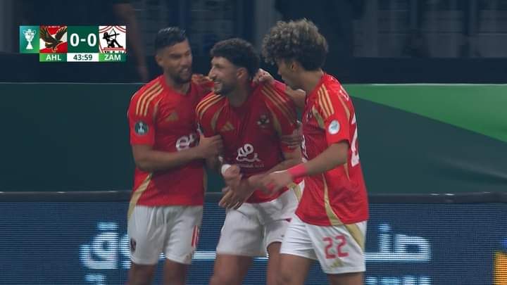 وسام أبو علي يتقدم للأهلي من ضربة جزاء