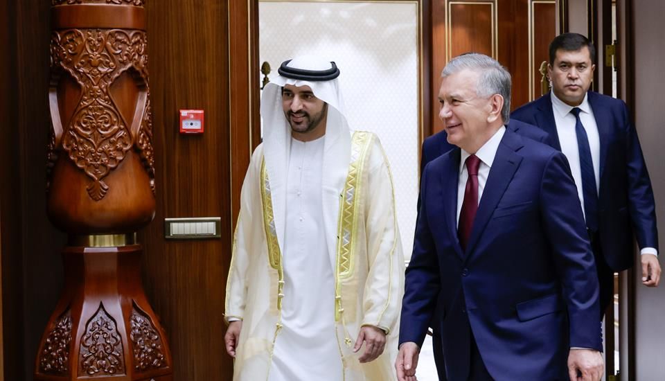 الامارات | رئيس أوزبكستان يستقبل حمدان بن محمد ويبحثان تعزيز علاقات الشراكة والتعاون