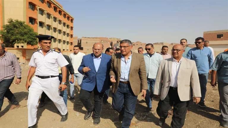 بتكلفة 19 مليون جنيه.. محافظ الجيزة: رصف طريق المتربة بمركز ومدينة أطفيح