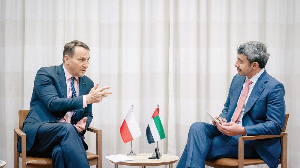 عبدالله بن زايد: دعم الأمن والاستقرار والازدهار لليمن وشعبه الشقيق