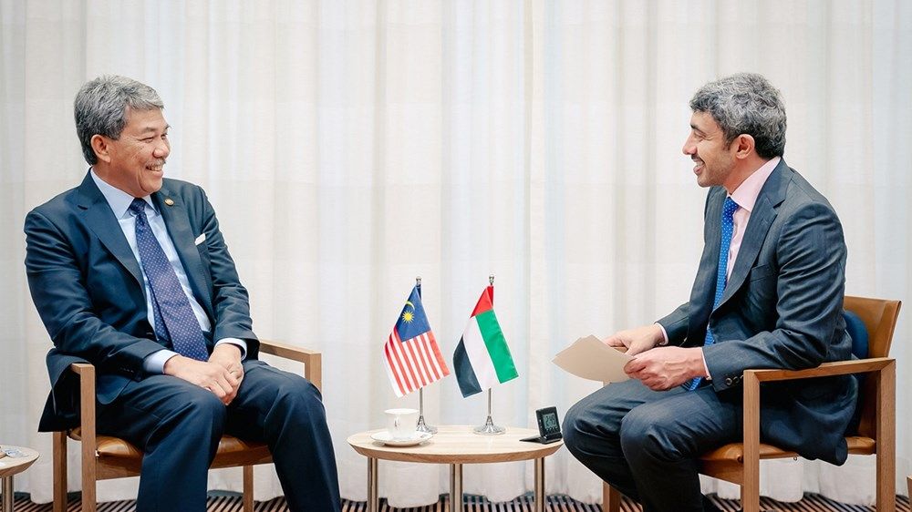 عبدالله بن زايد: الإمارات حريصة على ترسيخ الشراكات مع الدول الأفريقية