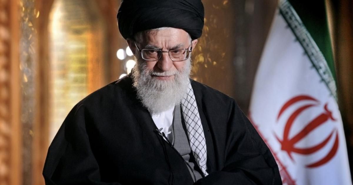 خامنئي: مصير المنطقة تحدده قوى المقاومة وعلى رأسها حزب الله