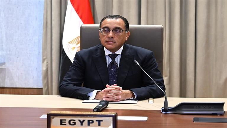 مدبولي يتابع موقف تنفيذ مشروعات المبادرة الرئاسية "سكن لكل المصريين"