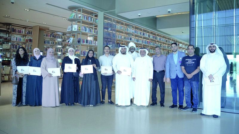 الامارات | تكريم المشاركين في دورة البحث العلمي بـ «بيت الحكمة»