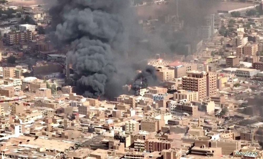 المملكة تدين وتستنكر استهداف مقر سفير الإمارات لدى السودان