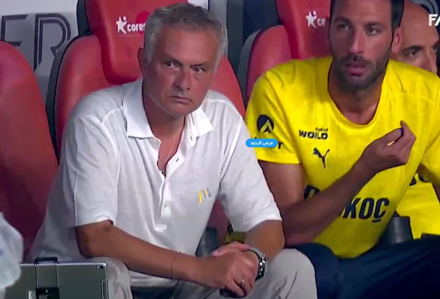 الامارات | أغرب طريقة اعتراض على الحكم.. بطلها مورينيو وبفكرة جنونية! (فيديو)