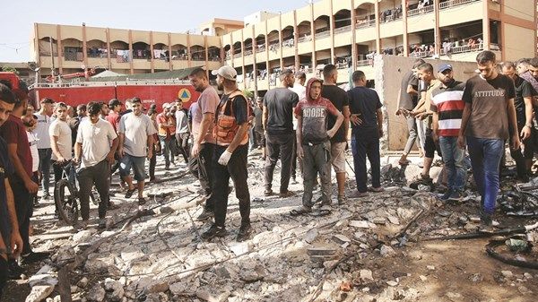 قتلى وجرحى بقصف إسرائيلي على مدرسة تؤوي نازحين شمالي غزة