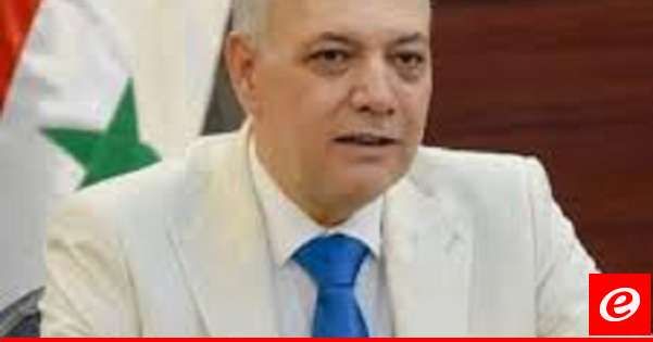 تعليق قرار تصريف 100 دولار للسوريين عند دخولهم سوريا