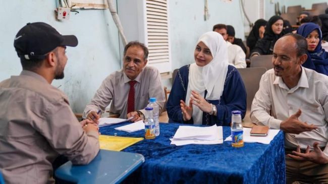 كلية الاعلام بجامعة عدن تقابل الطلاب المتقدمين للعام الدراسي 2024 - 2025