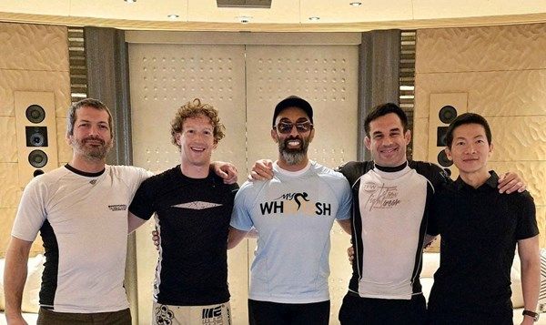 طحنون بن زايد يهنئ شركة Meta على إصدار 3.2 Llama وإطلاق 3S Quest وعرض Orion