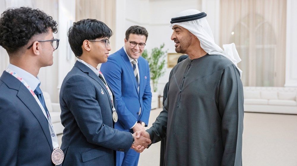 رئيس الدولة: الإمارات تولي اهتماماً خاصاً بالابتكار والتكنولوجيا والذكاء الاصطناعي