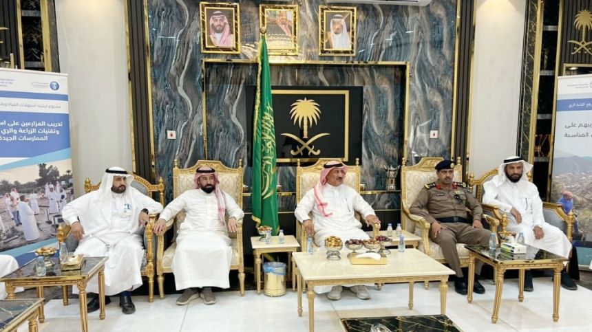 "الري" و"الفاو" تنظمان جلسة تعريفية بتقنيات الري الحديثة في دومة الجندل 