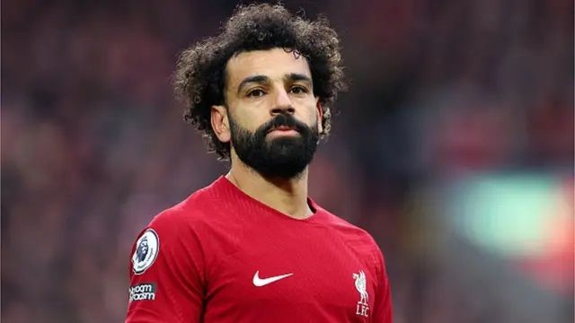 الامارات | عقده ينتهي آخر الموسم.. عروض جديدة لمحمد صلاح