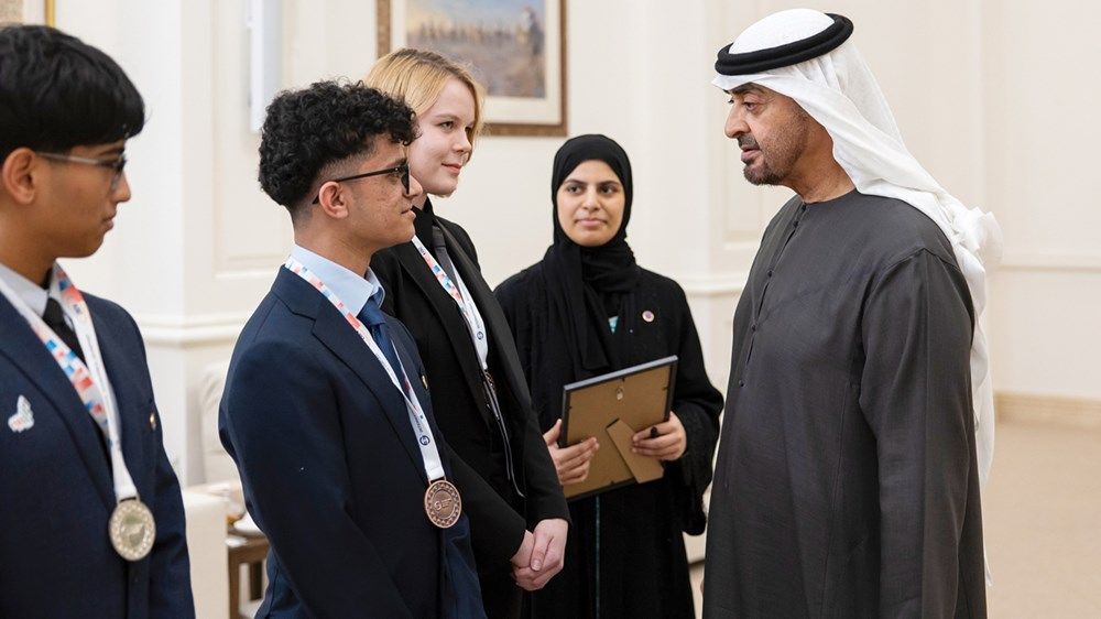 رئيس الدولة: الإمارات تولي اهتماماً خاصاً بالابتكار والتكنولوجيا والذكاء الاصطناعي