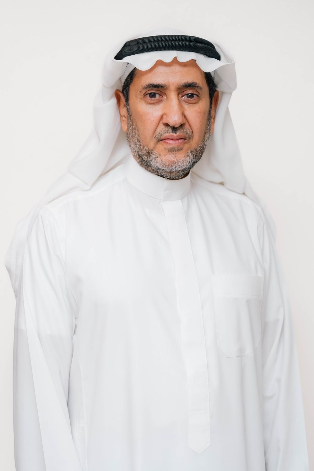 بمشاركة 30 ألف شخص.. جدة تشهد تدشين أضخم جدارية للاحتفال اليوم العالمي للمعلم