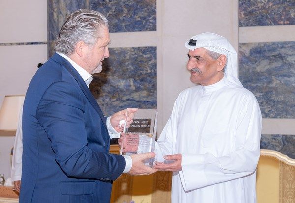 حاكم الفجيرة يستقبل الوفود المشاركة في منتدى أسواق الطاقة