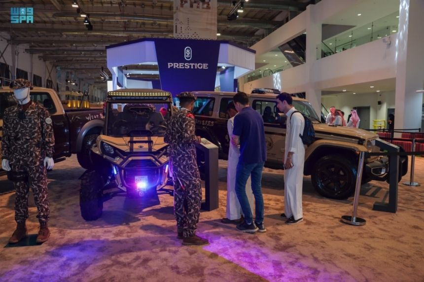 تفاصيل مشاركة "الداخلية" في معرض الصقور والصيد السعودي الدولي 2024