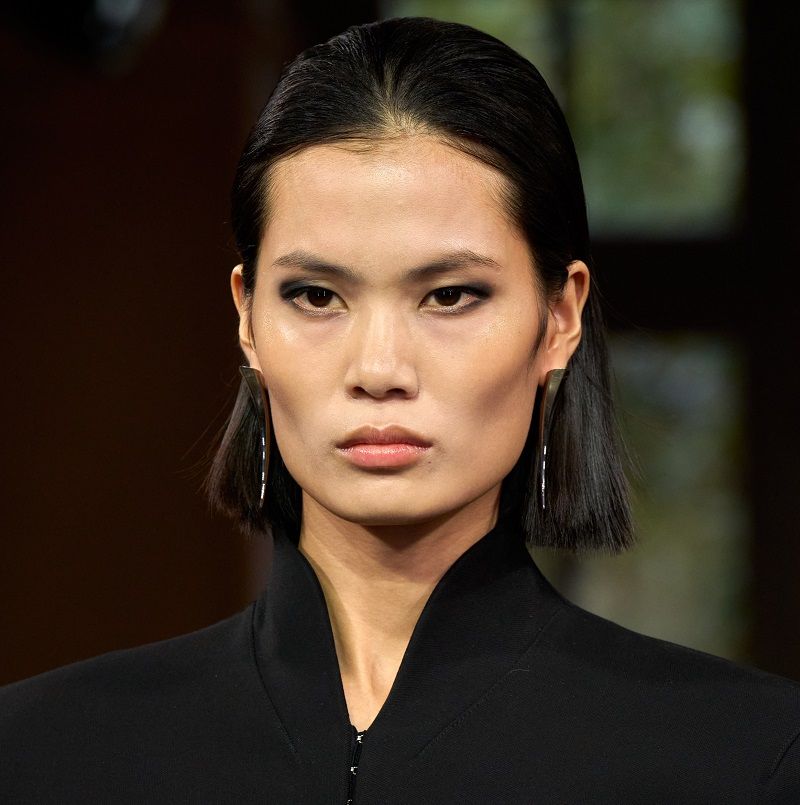 أجدد صيحات جمالية من أسبوع الموضة في باريس لربيع وصيف 2025.. مكياج العيون الأبرز