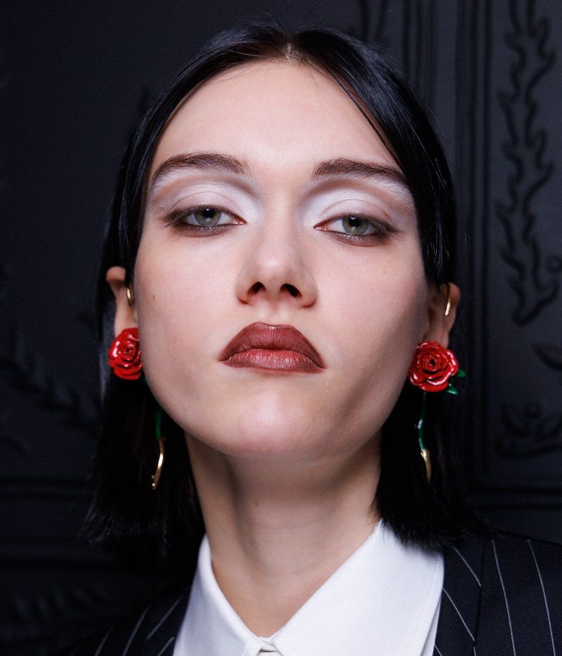 أجدد صيحات جمالية من أسبوع الموضة في باريس لربيع وصيف 2025.. مكياج العيون الأبرز