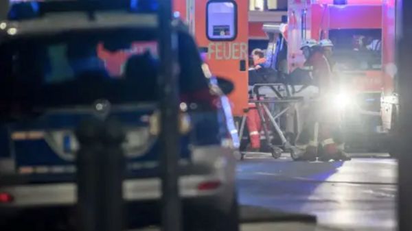 اندلاع حريق كبير في مبنى ببرلين