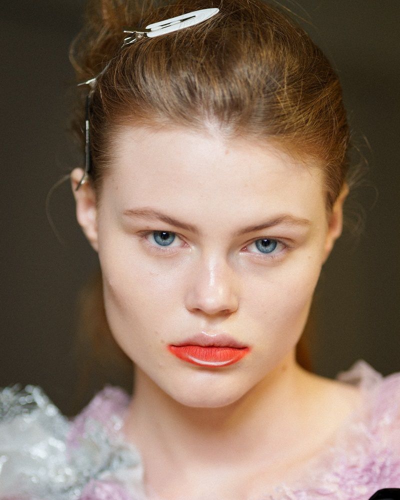 أجدد صيحات جمالية من أسبوع الموضة في باريس لربيع وصيف 2025.. مكياج العيون الأبرز