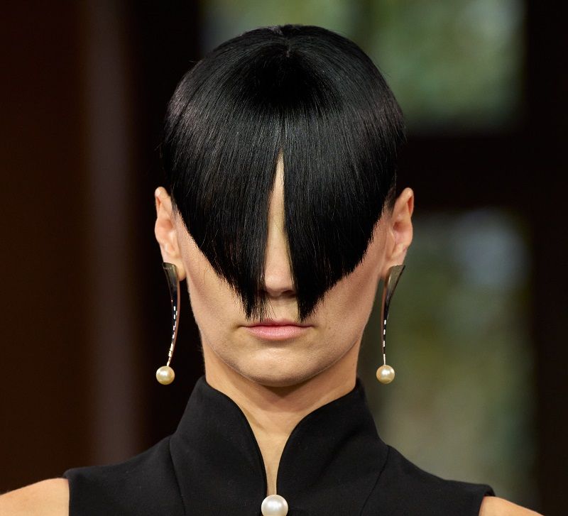 أجدد صيحات جمالية من أسبوع الموضة في باريس لربيع وصيف 2025.. مكياج العيون الأبرز