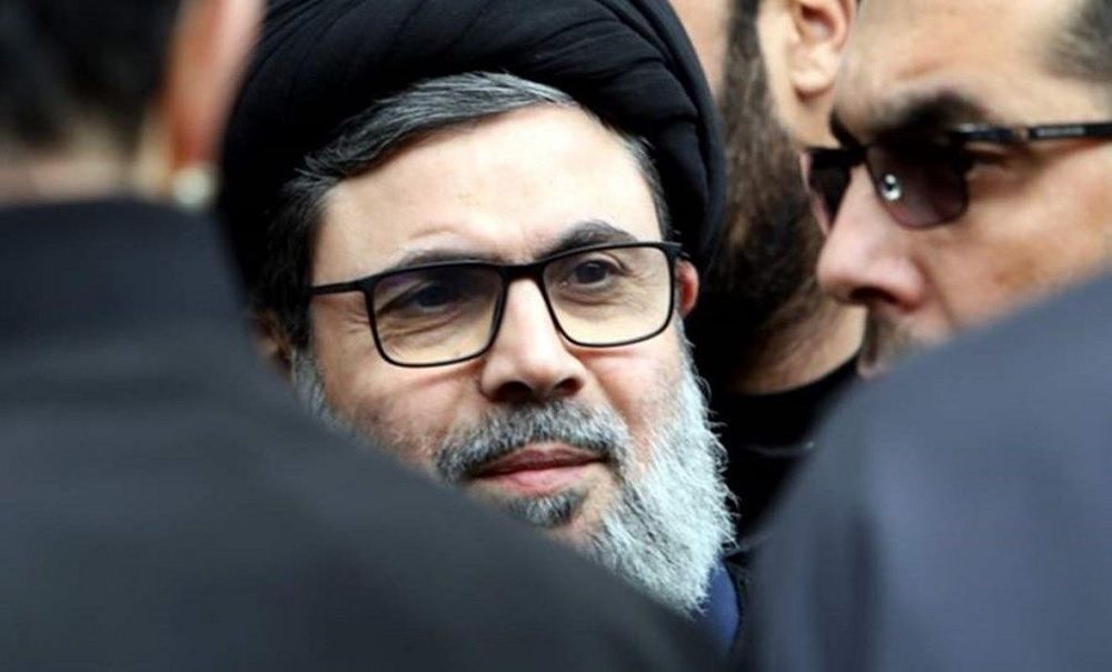 كان في مخبأ عميق تحت الأرض.. غموض حول مصير هاشم صفي الدين بعد الغارات الإسرائيلية على جنوب لبنان