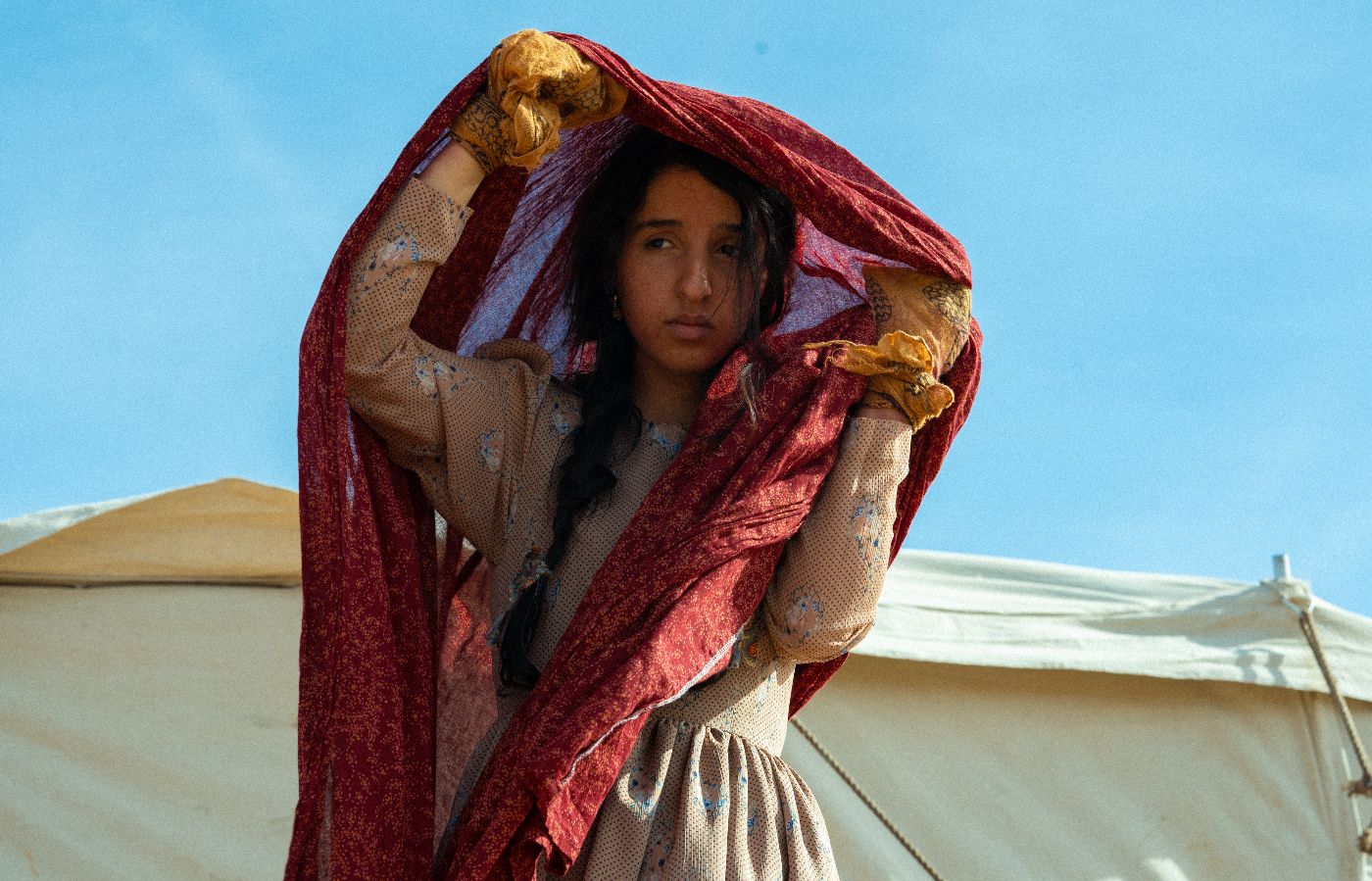 الكشف عن الصور الأولى من الفيلم السعودي "هوبال"