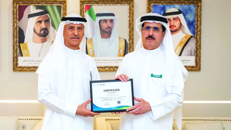 الامارات | منح لجنة التظلمات المركزية لموظفي حكومة دبي الشهادة الخضراء