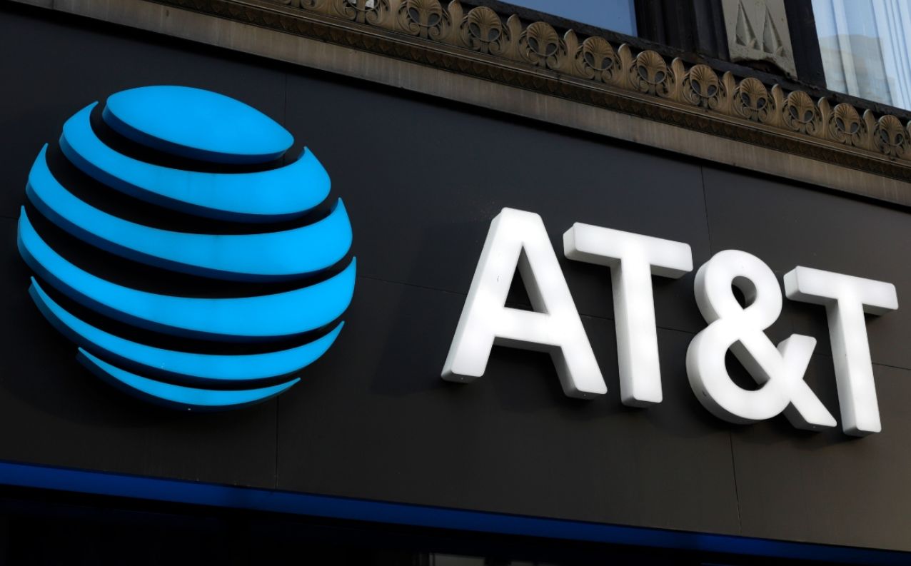 محكمة أمريكية تعيد فتح قضية سرقة عملات مشفرة بقيمة 24 مليون دولار ضد شركة AT&T: التفاصيل