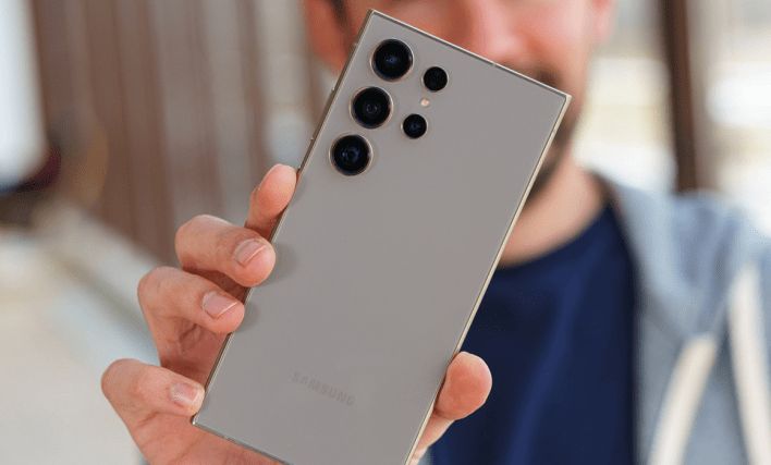 تكنولوجيا: هواتف سامسونج تدعم فتح الأقفال قريباً بلمسة واحدة أو دون إستخدام اليدين