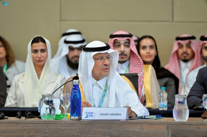 وزير الطاقة: المملكة رائدة في تقنيات الكربون