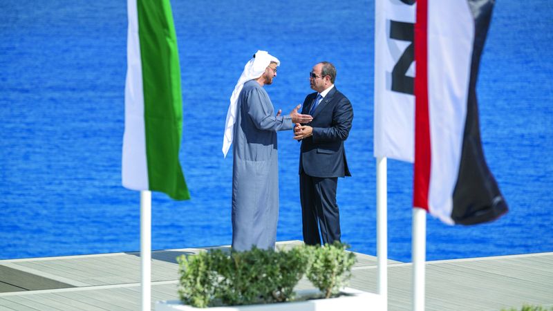 الامارات | رئيس الدولة والرئيس المصري يشهدان إعلان مخطط «رأس الحكمة» التنموي