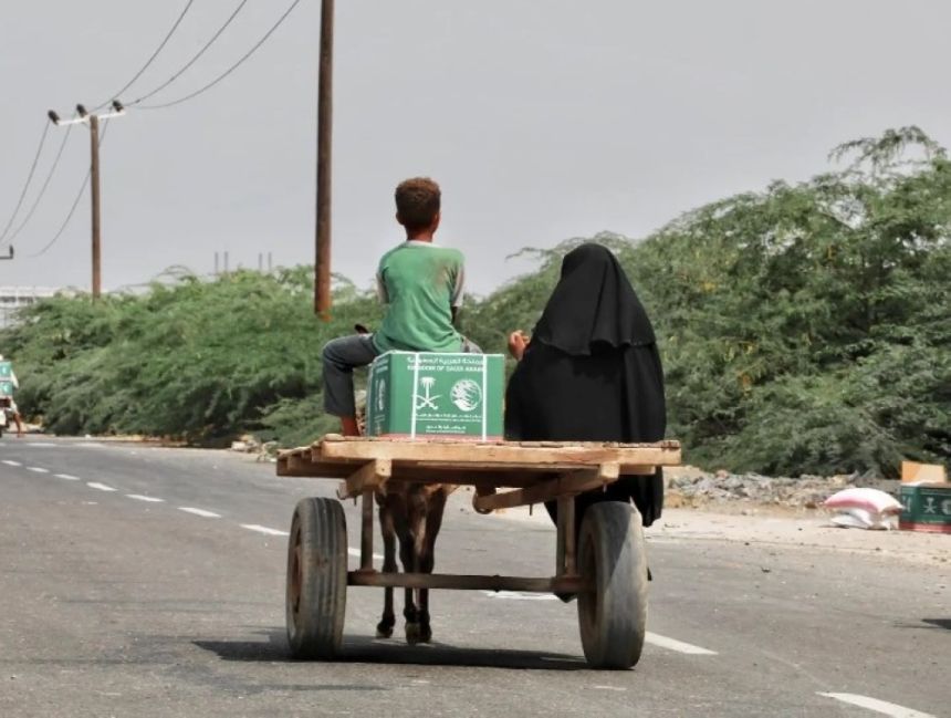 مساعدات غذائية وإيوائية.. مركز الملك سلمان للإغاثة يواصل أعماله الإنسانية في 3 دول