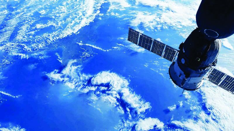 الامارات | إطلاق «MBZ-SAT» الشهر الجاري
