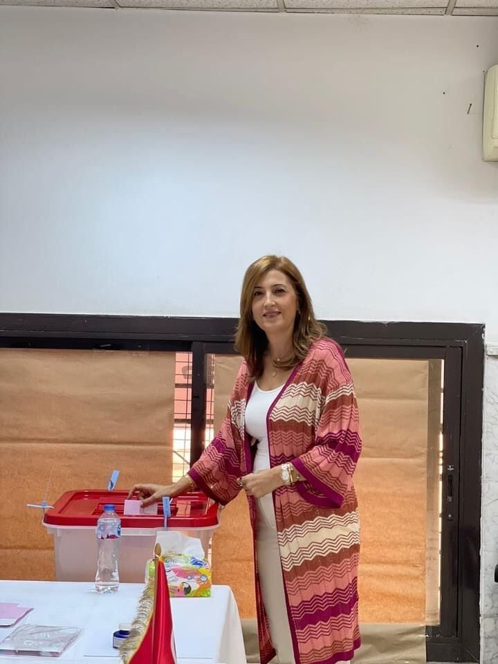 أبناء الجالية التونسية فى مصر يدلون بأصواتهم فى الانتخابات الرئاسية (صور)