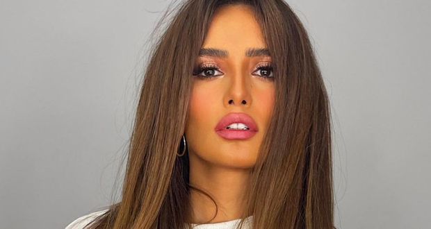 زينة تُنهي تصوير “بنات الباشا” في وقت قياسي