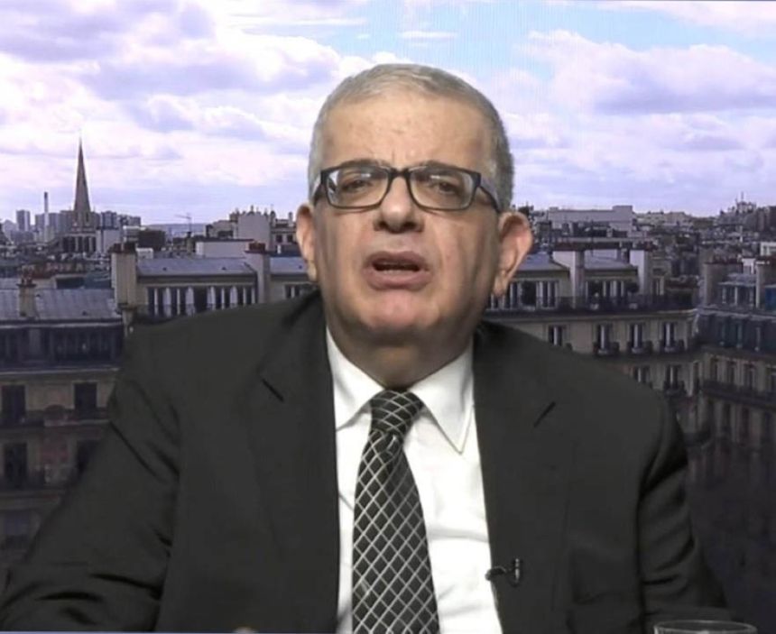 الدكتور خطار أبو دياب لـ "اليوم": حل الدولتين السبيل للسلام.. وسطوة إيران على لبنان في نهايتها